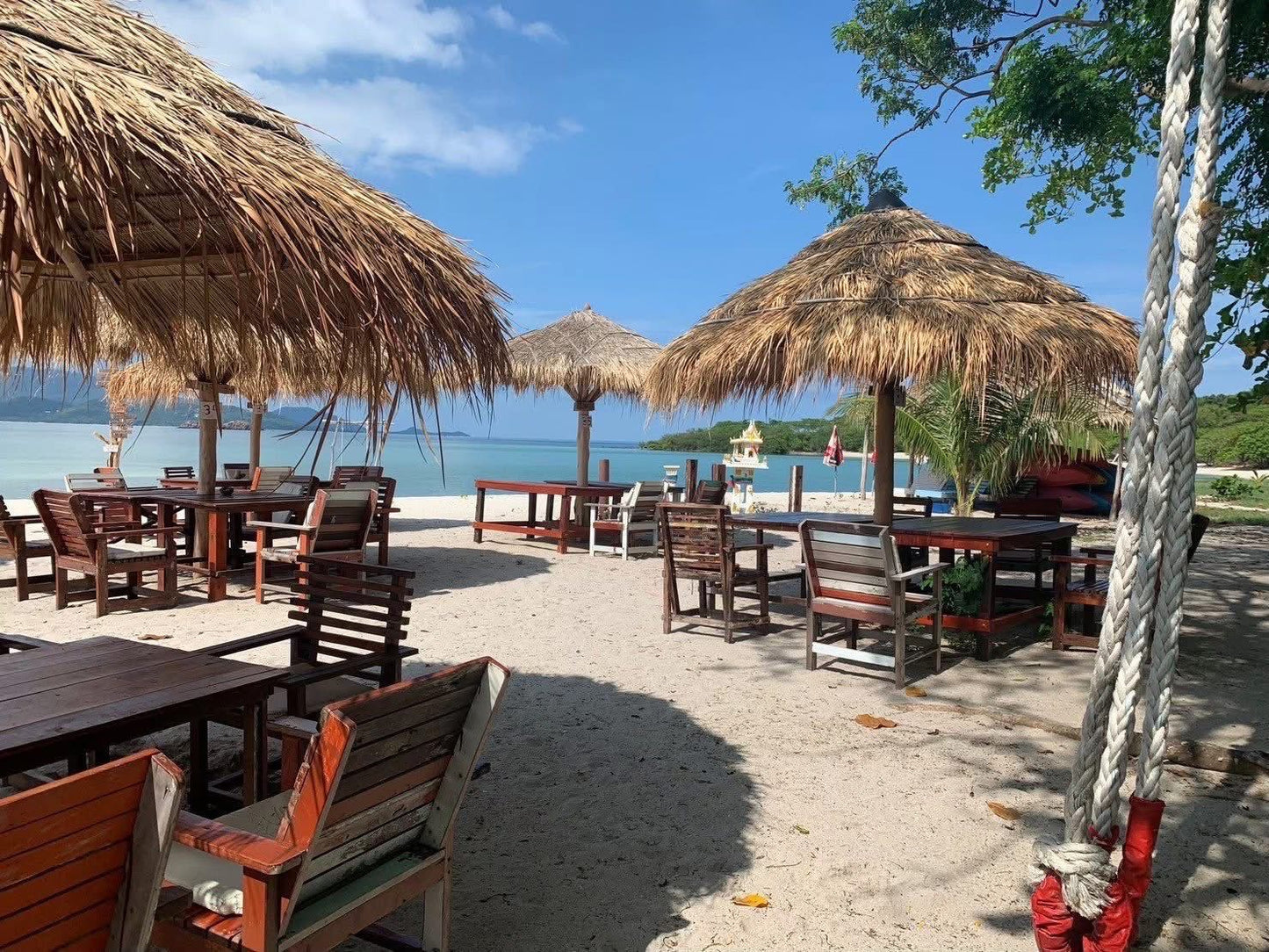 Private Local long tail boat trip (4hrs boat trip)