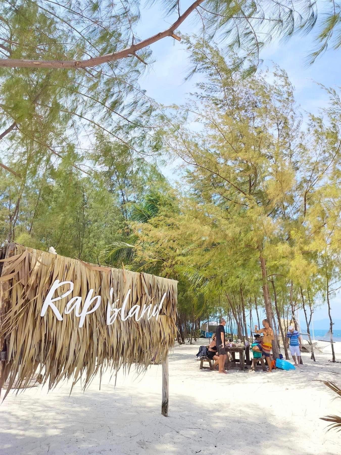 Private Local long tail boat trip (4hrs boat trip)