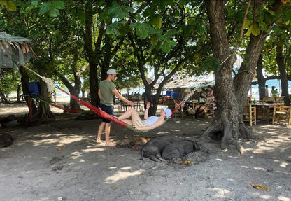 Koh Tan-Pig Island with Speed Boat